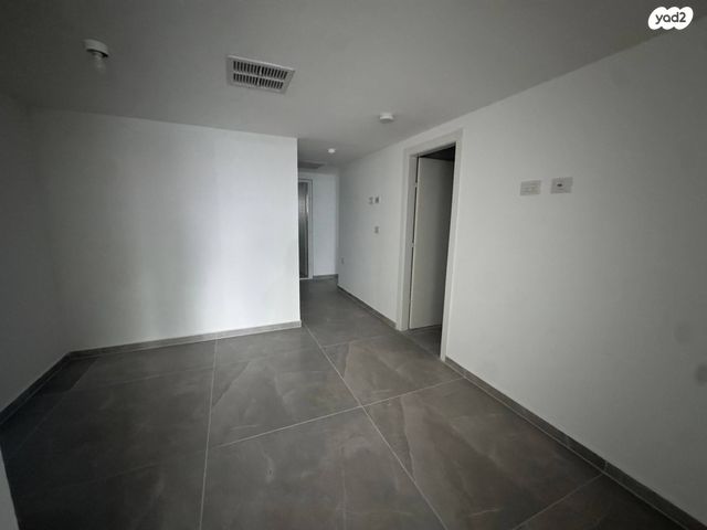 גג/ פנטהאוז, אור ים, אור עקיבא