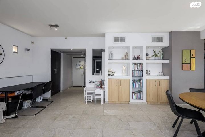 דירה, משה קול 15, המשתלה, תל אביב יפו