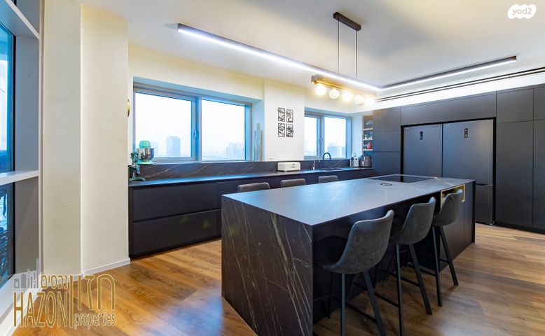 דירה, דגניה 8, נווה עוז, פתח תקווה