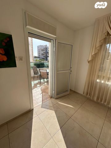 דירה, הרצל, עיר, מרכז העיר, נהריה