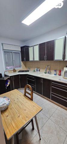 דירה, יוברט המפרי 1, מרכז העיר, לוד