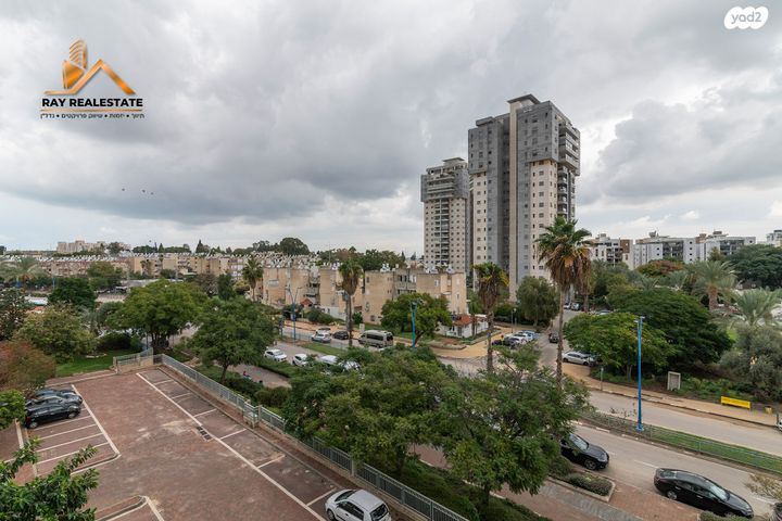 דירה, שדרות דואני, נאות בגין, לב יבנה, יבנה