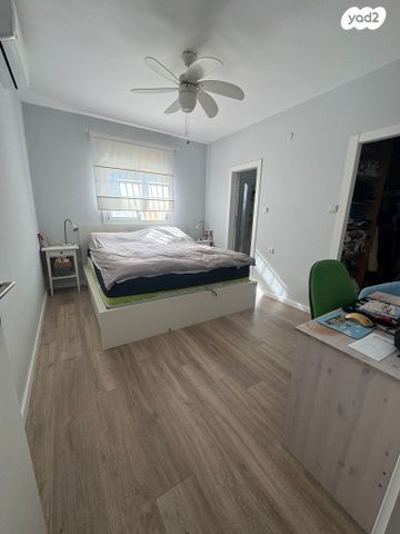 דירה, רבוצקי 81, 2004, רעננה