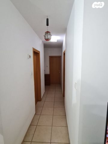 דירה, חטיבה שמונה 23, נווה זאב, נאות אילן, באר שבע