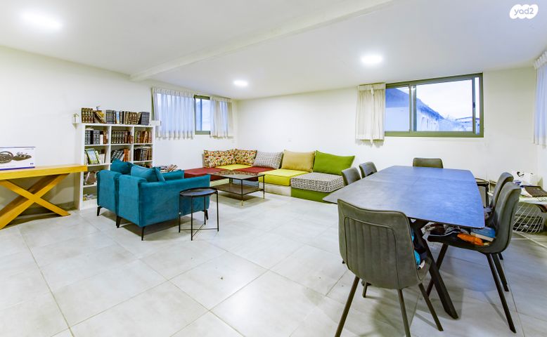 דירה, הניצחון, שעריה, פתח תקווה