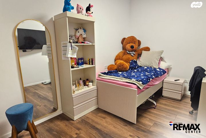 דירה, משה רינת, קרית רבין, חולון