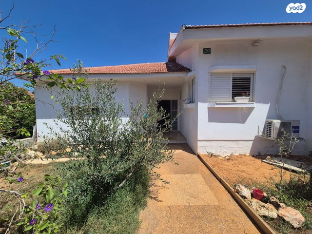 בית פרטי/ קוטג', המגוב, קציר