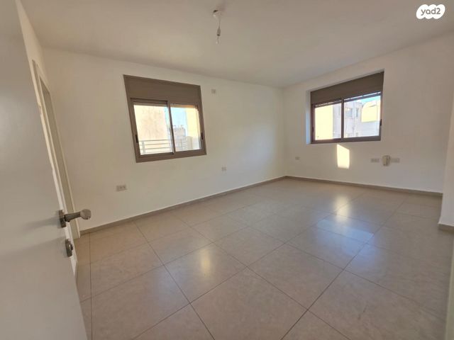 דירה, הדר, רמת השרון