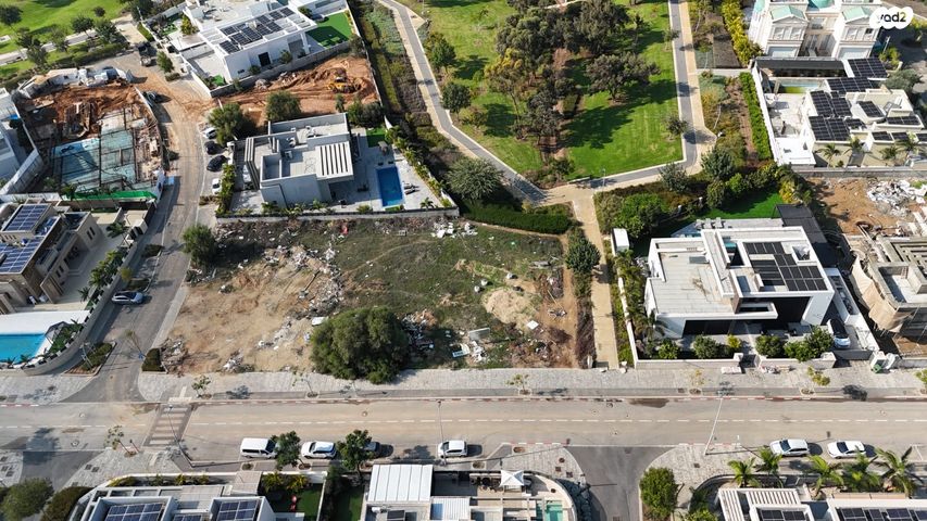 מגרשים, אלון, החורש, נתיבות