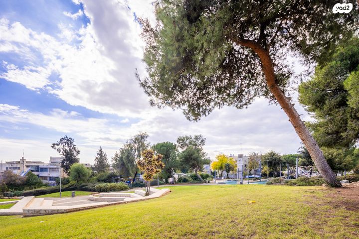 דירה, אייזיק רמבה, ארמון הנציב, תלפיות מזרח, ירושלים