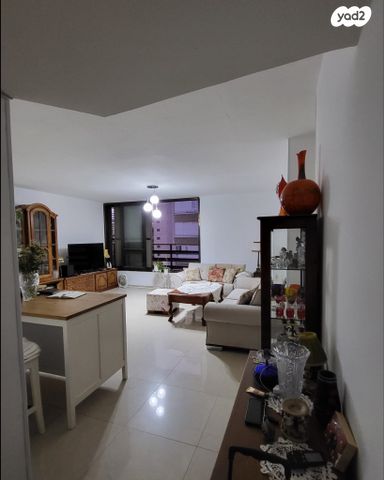 דירה, מקדונלד, צפון מערב מרכז העיר, נתניה