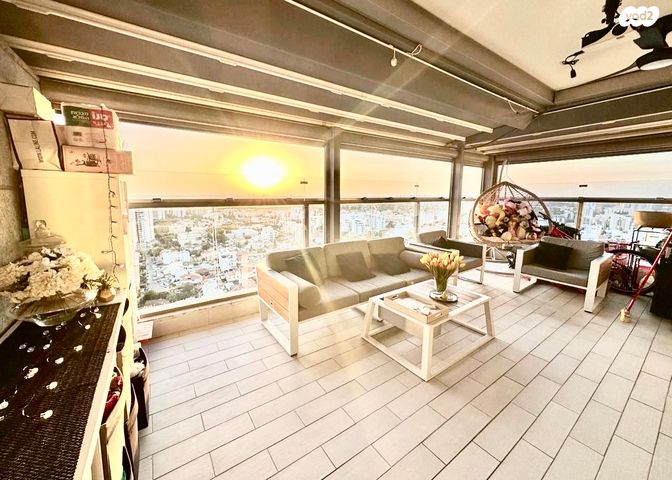 דירה, שעריים, רחובות