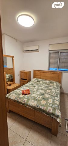 דירה, יוברט המפרי 1, מרכז העיר, לוד