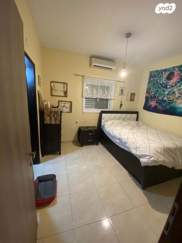 דירה, עולי הגרדום, רמז, מערב ותיק, ראשון לציון