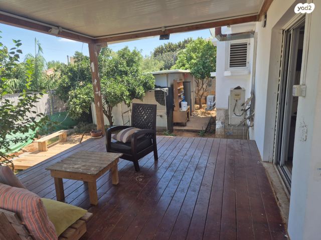 בית פרטי/ קוטג', המגוב, קציר