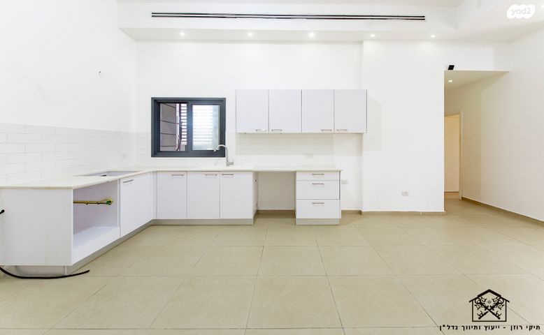 דירת גן, שמורת נחל בשור 19, אגמים, נתניה