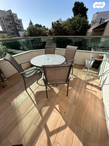 דירה, הרצל, עיר, מרכז העיר, נהריה