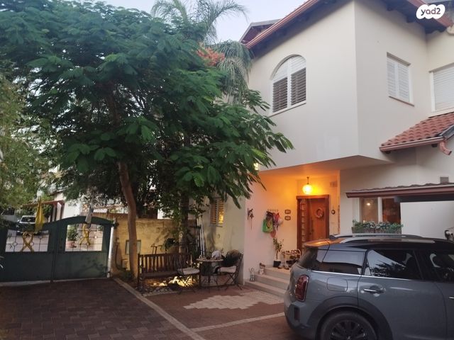 בית פרטי/ קוטג', הוד השרון