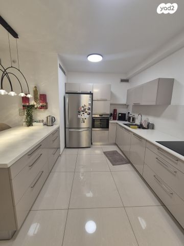 דירה, הנביאים 25, מרכז העיר, ירושלים