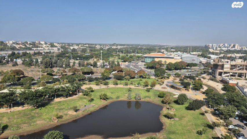 דירה, הכינור, הרצליה