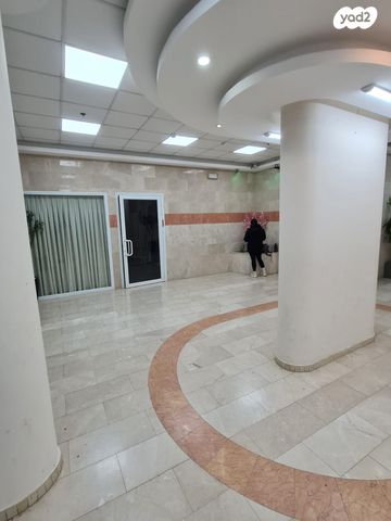 חטיבה שמונה 23