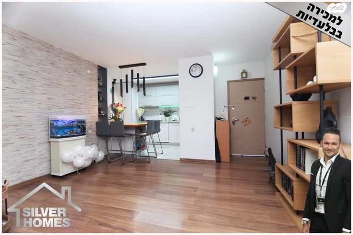 דירה, שדרות גולדה מאיר 32, קרית נורדאו, נתניה