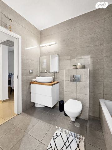 דירת גן, יוסף בורג, נווה זאב, נאות אילן, באר שבע