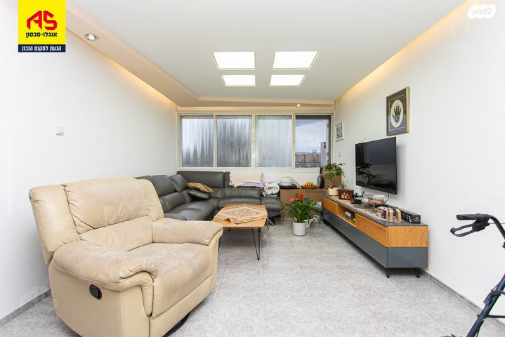 דירה, קרית ים