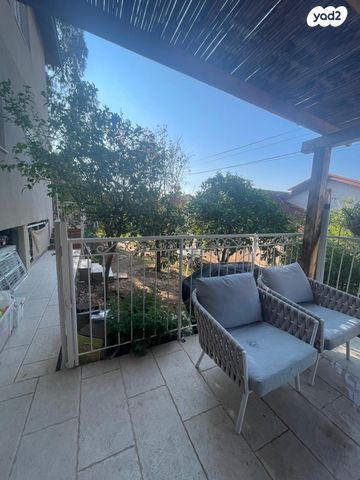 בית פרטי/ קוטג', בית אריה / עופרים