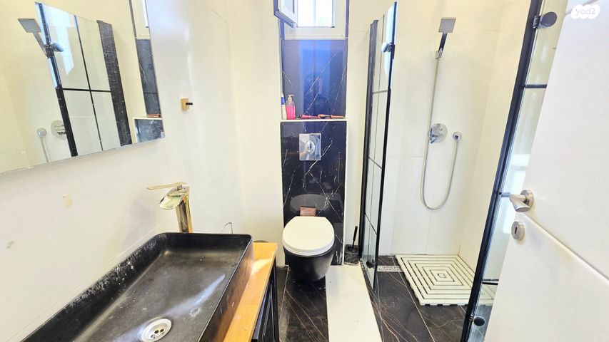 דירה, אשכולות, כרמיאל