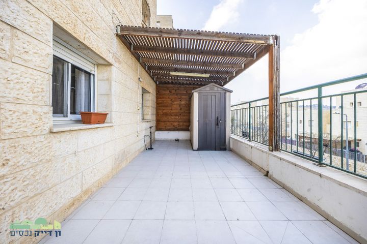 הרב יצחק נסים 