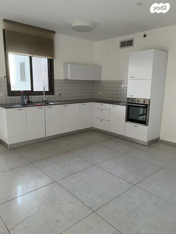 דירה, השיקמים, נוף ים - מע"ר, אור עקיבא