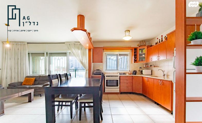 דירה, אליהו מרידור, פסגת זאב, ירושלים