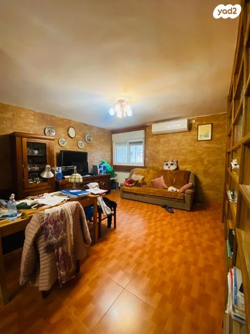 דירה, שדרות נווה יעקב, נווה יעקב, ירושלים