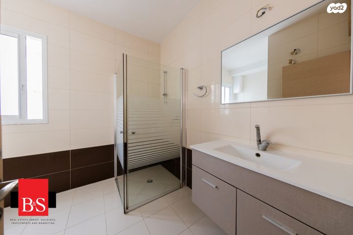 דירה, פתח תקווה, נתניה