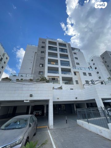 דירה, השקד, נופי החורש, מבשרת ציון