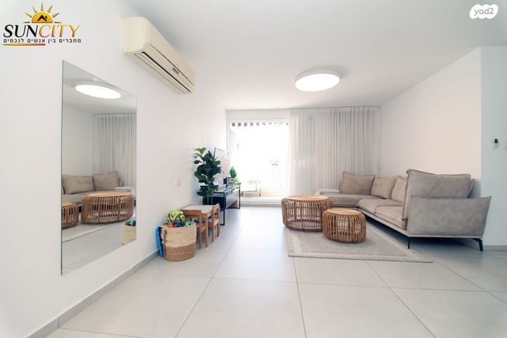 דירה, טרומפלדור 17, צפון מזרח מרכז העיר, נתניה