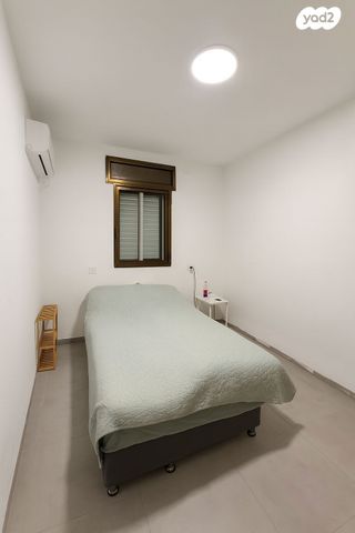 דירה, גיורא, צור שלום, קרית ביאליק