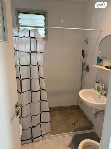 דירה, הגאונים, ג'סי כהן, חולון