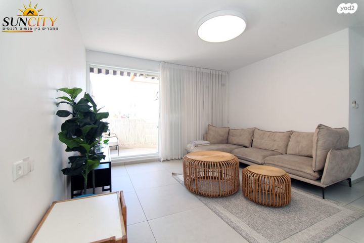 דירה, טרומפלדור 17, צפון מזרח מרכז העיר, נתניה