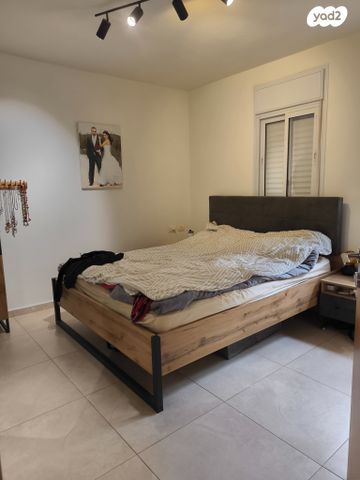 דירה, שאר העיר, מזכרת בתיה