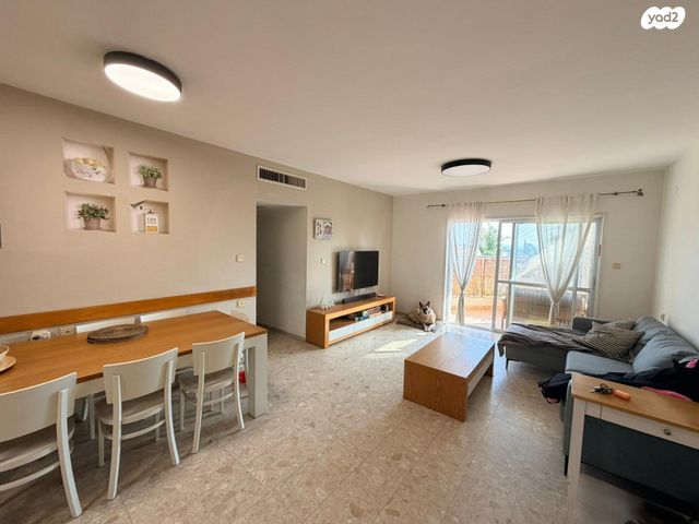 דירה, אשכול, מגדיאל, הוד השרון