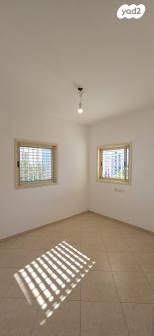 דירה, גאולים, קרית אילון, חולון