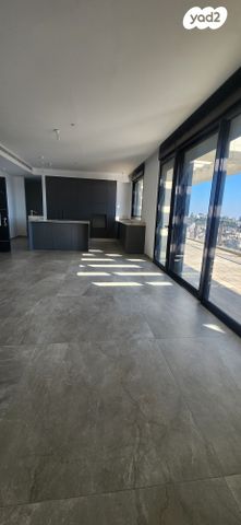 גג/ פנטהאוז, יעקב טהון, קרית היובל, ירושלים