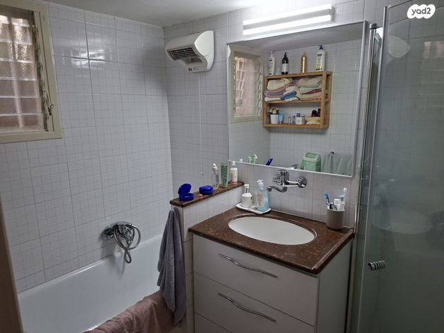 דירה, נחמיה, נווה שאנן, חיפה