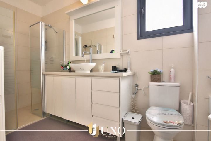 דירה, הברוש 6, נווה גנים, קרית מוצקין