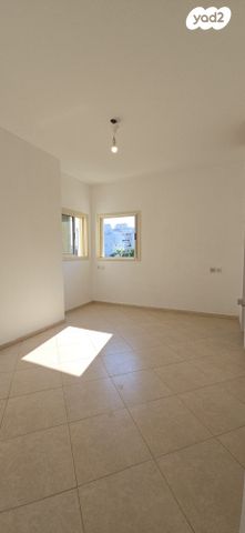 דירה, גאולים, קרית אילון, חולון