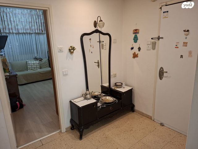 דירה, נחמיה, נווה שאנן, חיפה