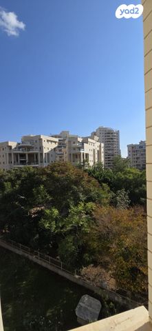 דירה, גאולים, קרית אילון, חולון