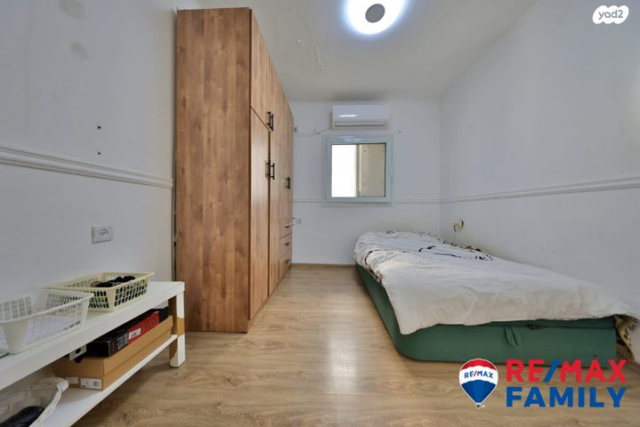 דירת גן, חיים, אפק, קרית ביאליק